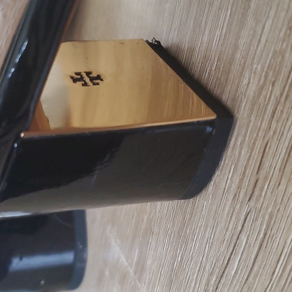 Tori Burch Cecile Sandals - Picture 4 of 9